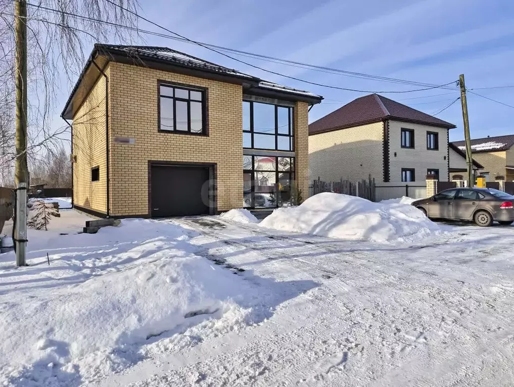 Дом в Тюменская область, Тюмень Велижанский мкр, ул. Салымская (188 м) - Фото 1