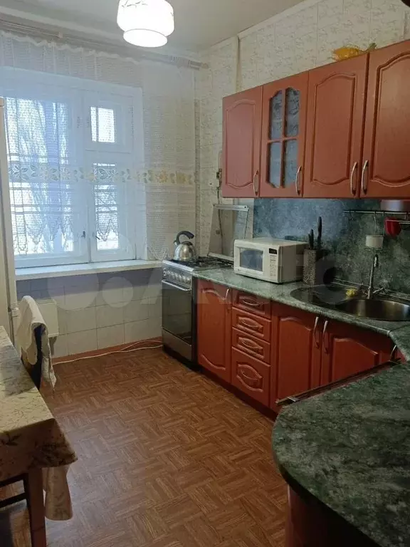 3-к. квартира, 60 м, 3/5 эт. - Фото 0