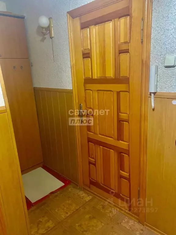 1-к кв. Брянская область, Брянск ул. Брянского Фронта, 18 (41.0 м) - Фото 0