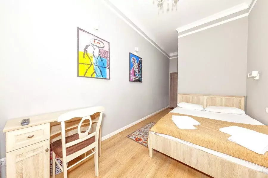 Комната Санкт-Петербург ул. Рубинштейна, 27 (13.0 м) - Фото 1