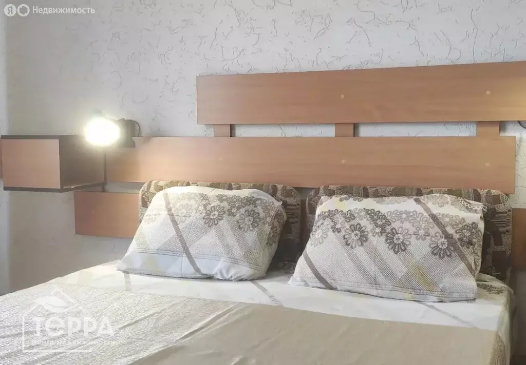 1-комнатная квартира: Заозёрное, улица Аллея Дружбы, 106 (18 м) - Фото 1