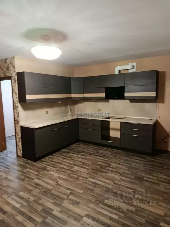 2-к кв. Нижегородская область, Урень Индустриальная ул., 13 (60.0 м) - Фото 1