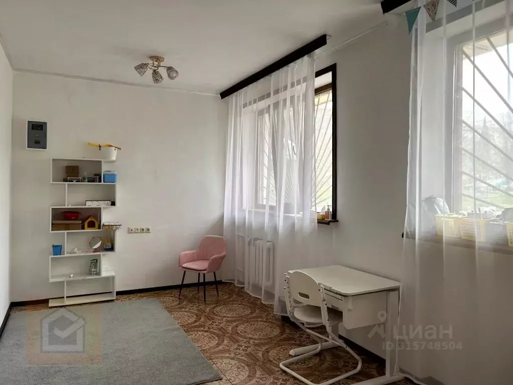 5-к кв. Севастополь ул. Адмирала Юмашева, 24 (87.0 м) - Фото 0