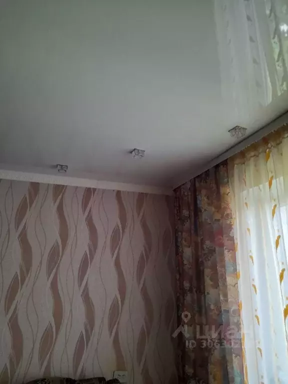 1-к кв. Белгородская область, Старый Оскол Макаренко мкр, 13к1 (39.0 ... - Фото 0