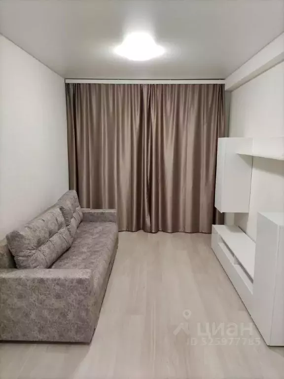 1-к кв. Кировская область, Киров ул. Анжелия Михеева, 17 (30.0 м) - Фото 1