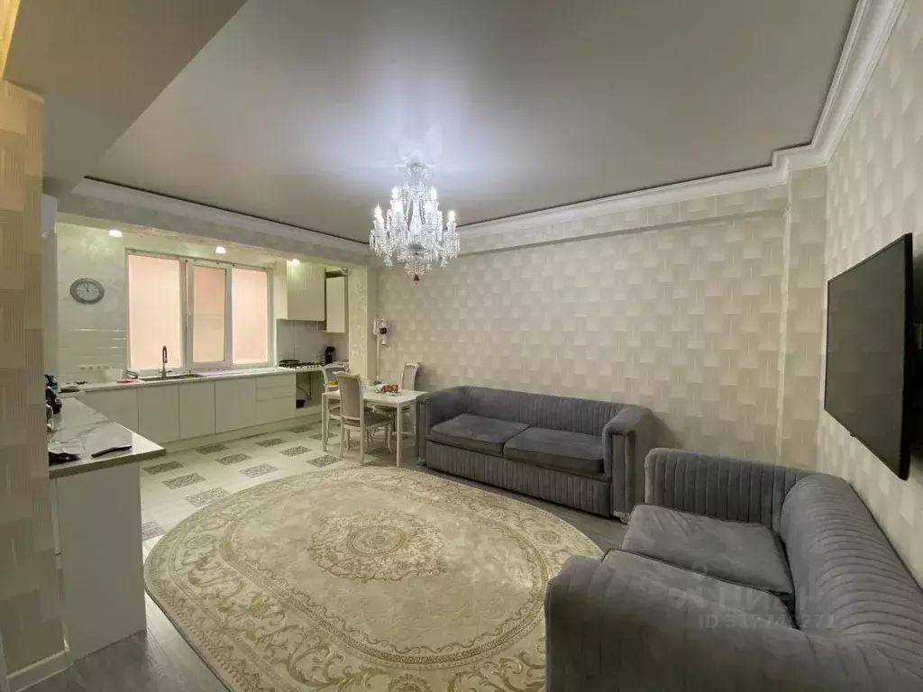 2-к кв. Дагестан, Махачкала ул. Зои Космодемьянской (88.0 м) - Фото 1