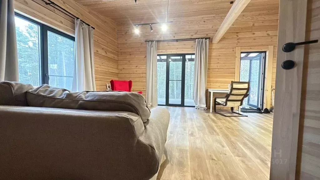 Дом в Красноярский край, Зеленогорск № 2 СНТ,  (60 м) - Фото 1