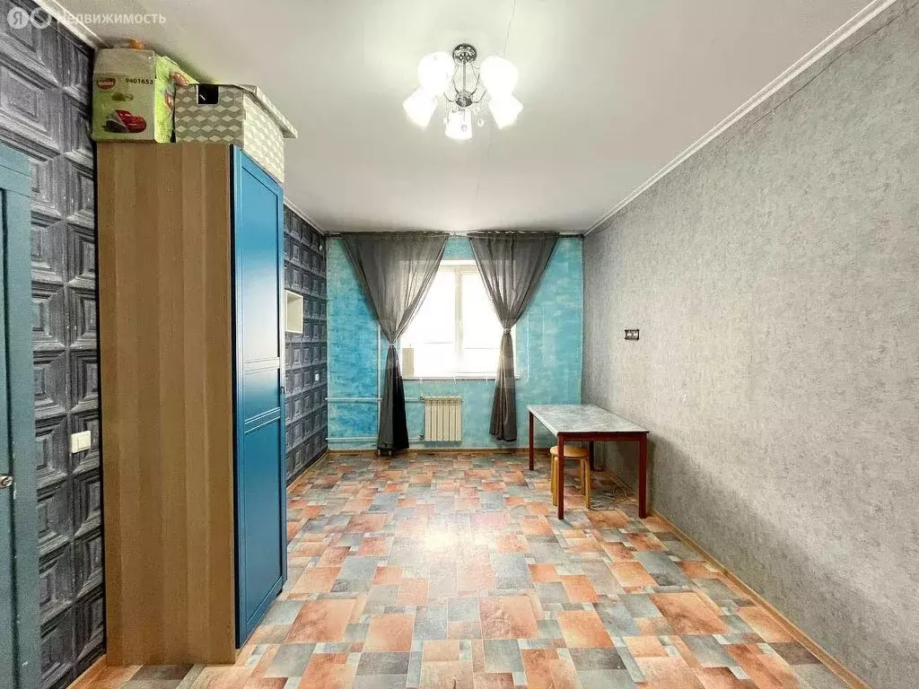 1-комнатная квартира: Чик, Октябрьская улица, 37 (36.8 м) - Фото 1