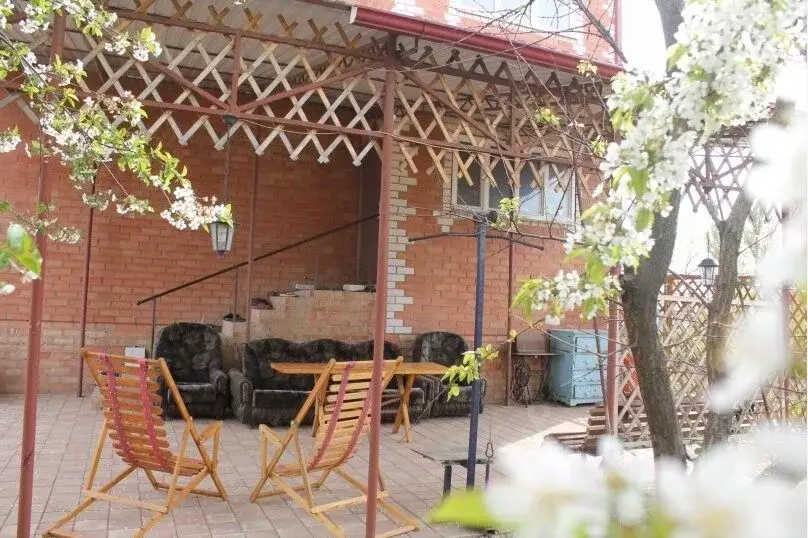 Дом в Краснодарский край, Ейск ул. Мичурина, 66 (120 м) - Фото 1