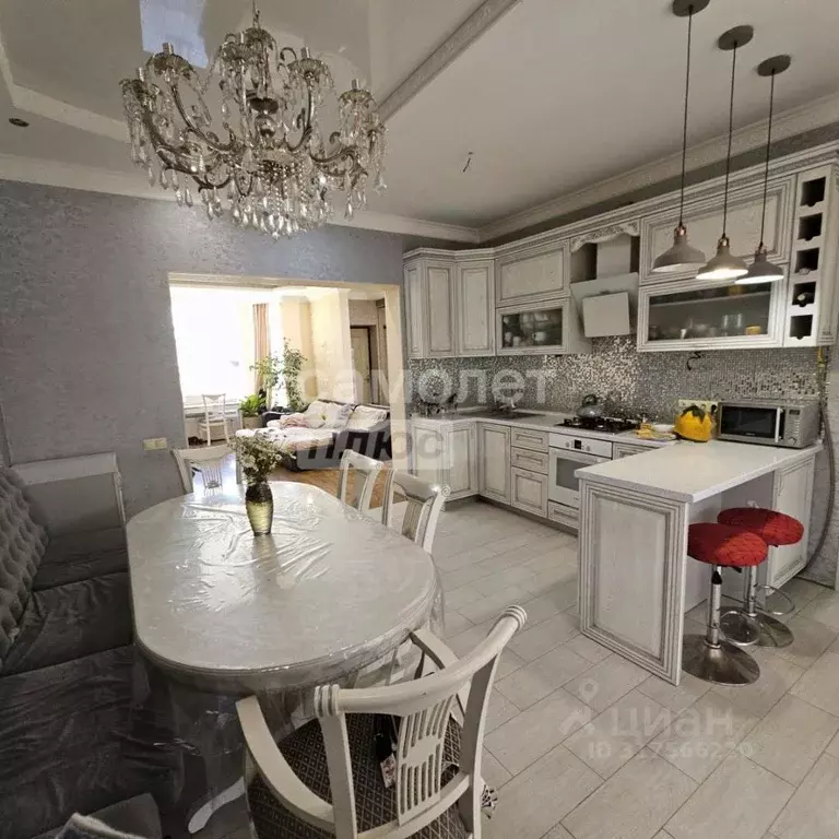 Таунхаус в Краснодарский край, Абинск ул. Красных Таманцев, 67 (130 м) - Фото 1