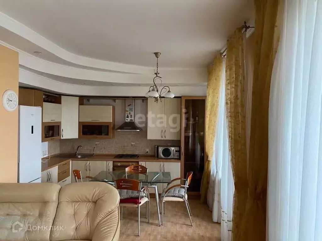 Продаётся 4-к квартира, 130 м - Фото 0