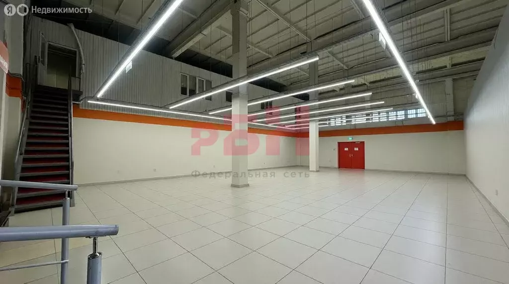 Торговая площадь (376.5 м) - Фото 1