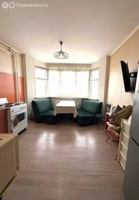 3-комнатная квартира: деревня Брёхово, микрорайон Большое Брёхово, 6 ... - Фото 1