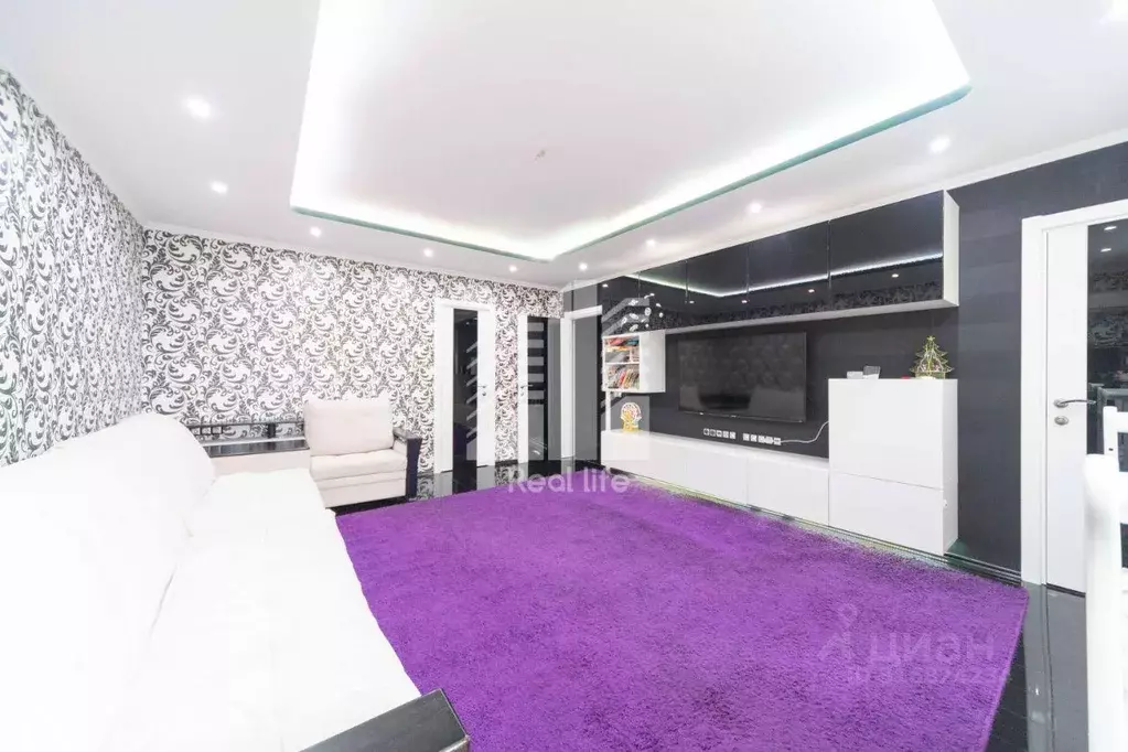 Квартира, 2 комнаты, 68.5 м - Фото 0