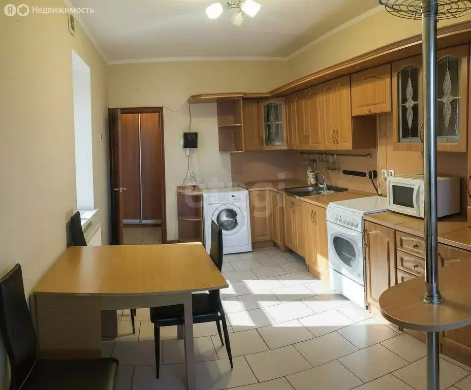 3-комнатная квартира: Брянск, Авиационная улица, 34 (89.7 м) - Фото 2