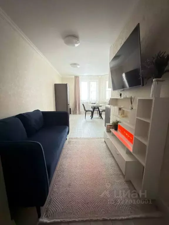 2-к кв. Московская область, Чехов Центральная ул., 42 (56.0 м) - Фото 1