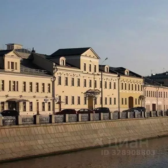 Офис в Москва Кадашевская наб., 26 (100 м) - Фото 1