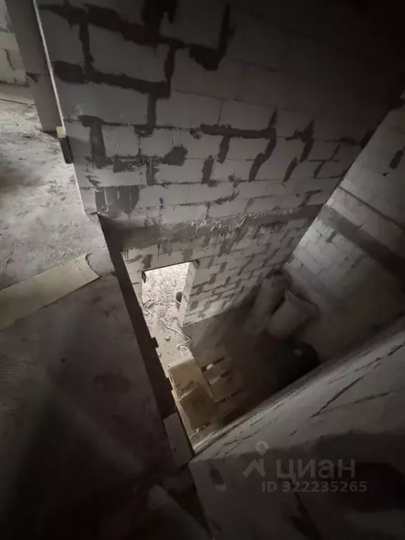 Таунхаус в Новгородская область, Великий Новгород 16-й кв-л,  (180 м) - Фото 1