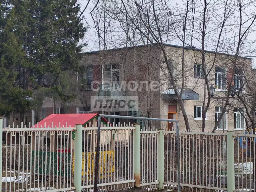 2-к. квартира, 42 м, 1/9 эт. - Фото 0