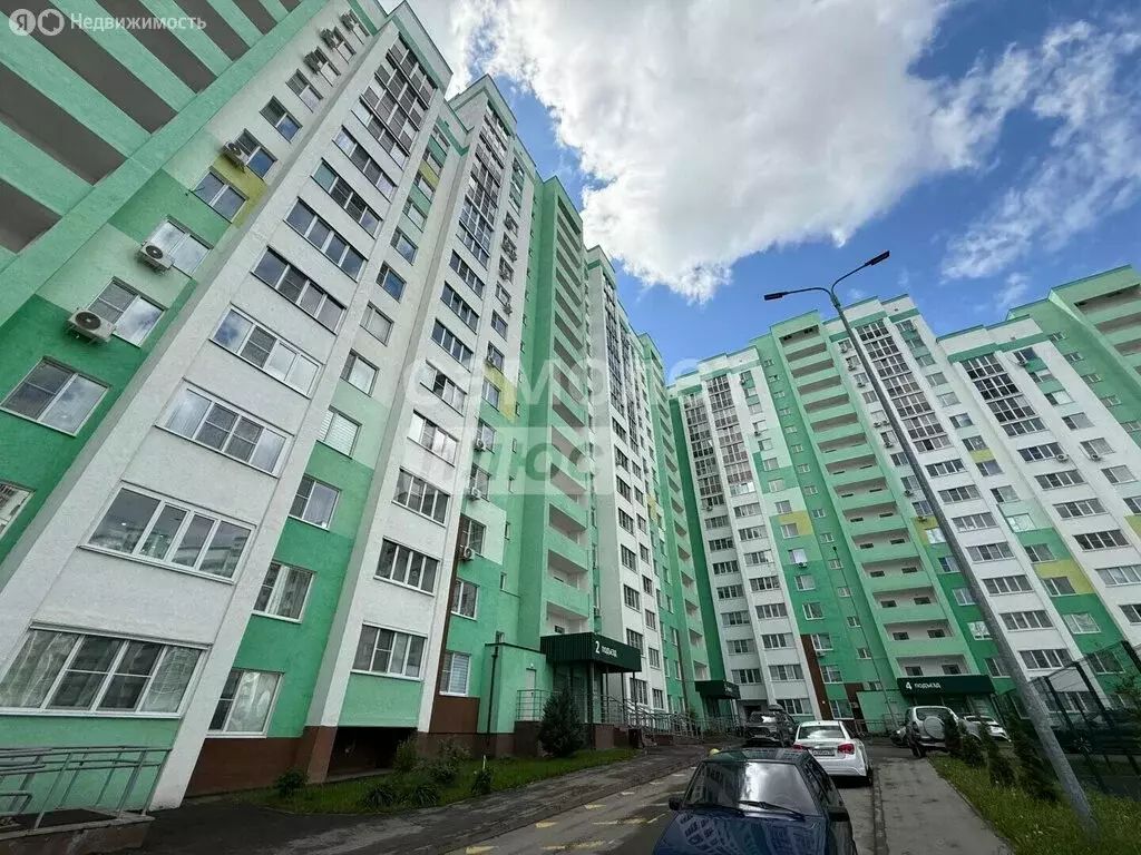 3-комнатная квартира: село Засечное, Соборная улица, 1 (81.44 м) - Фото 1