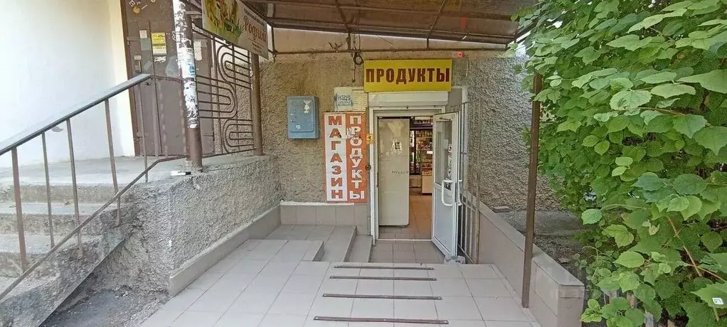 Помещение свободного назначения в Севастополь ул. Хрусталева, 83 (38 ... - Фото 1