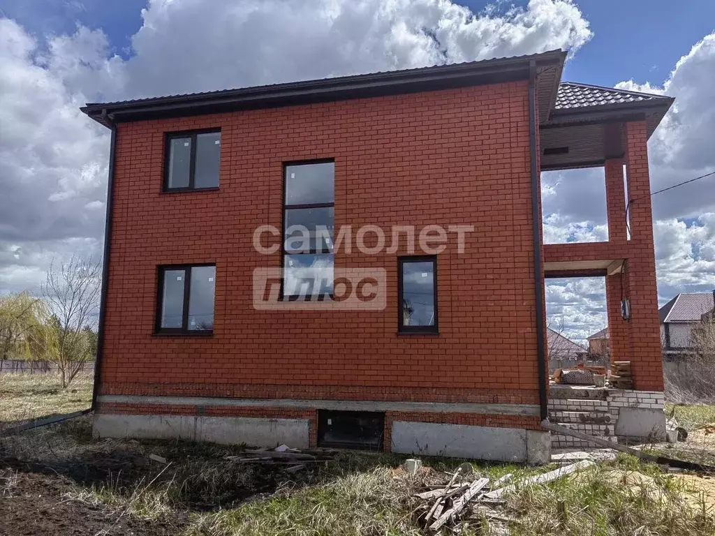 Дом в Орловская область, Орловский муниципальный округ, пос. ... - Фото 2