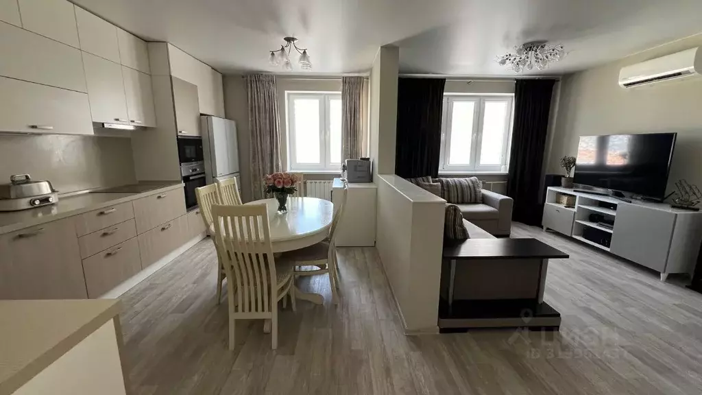 3-к кв. Краснодарский край, Новороссийск просп. Ленина, 52 (74.0 м) - Фото 0