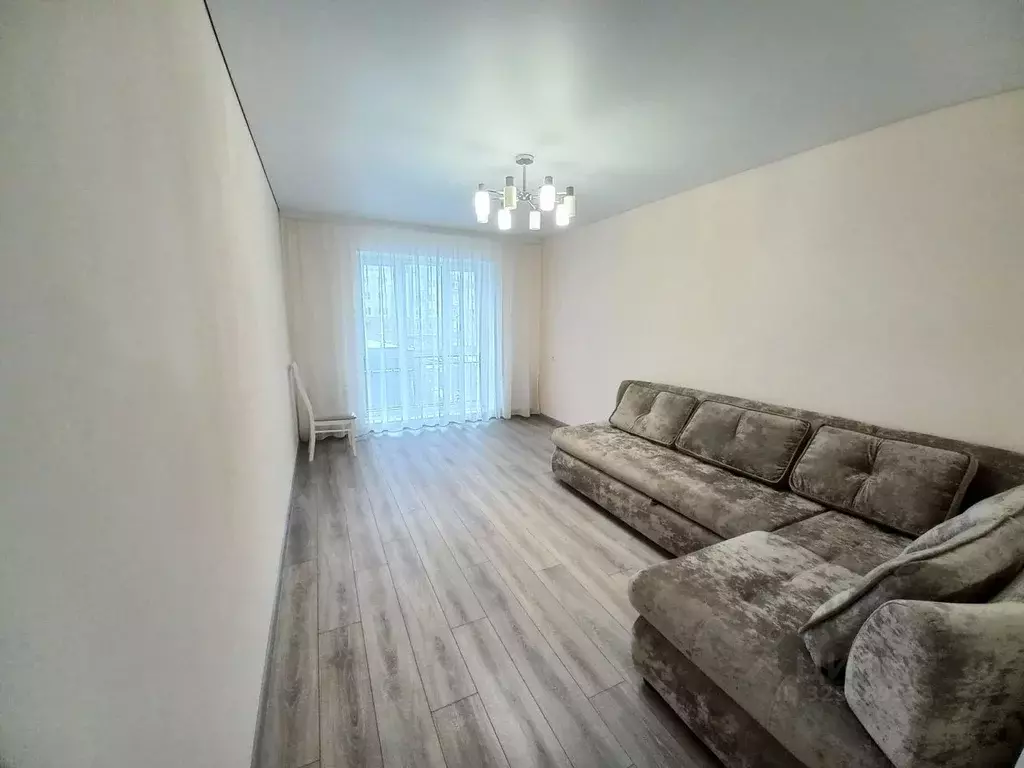 2-к кв. Северная Осетия, Владикавказ ул. Шамиля Джикаева, 4 (65.0 м) - Фото 1