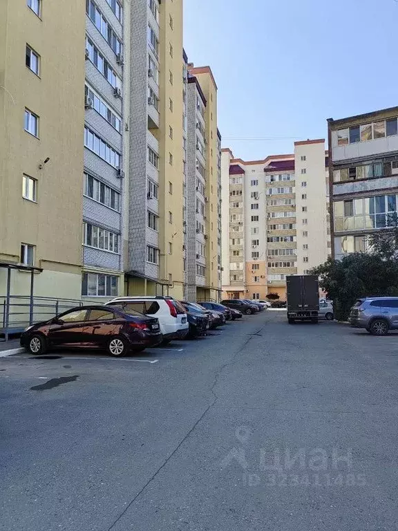 3-к кв. Саратовская область, Энгельс Пионерская ул., 78 (82.6 м) - Фото 1