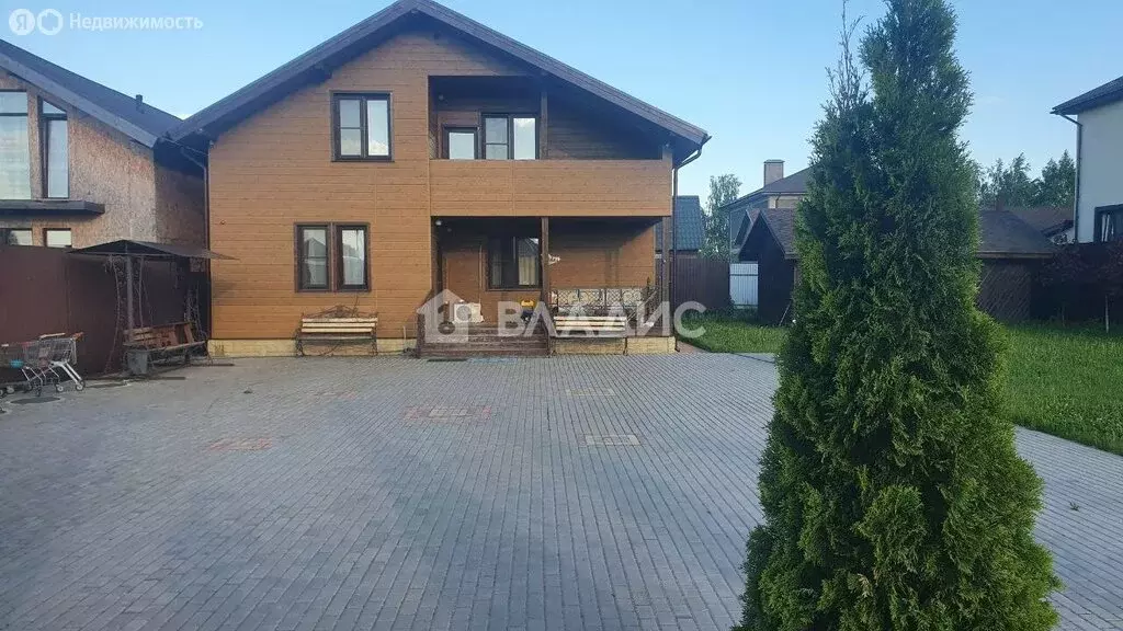 Дом в деревня Старково, Колхозная улица, 82 (226 м) - Фото 1