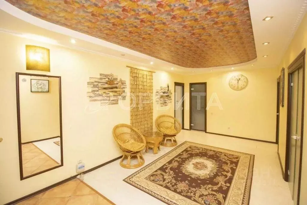 3-к кв. Тюменская область, Тюмень ул. Демьяна Бедного, 83к1 (111.1 м) - Фото 2