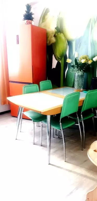 3-к кв. Омская область, Омск ул. Серова, 13 (100.0 м) - Фото 2