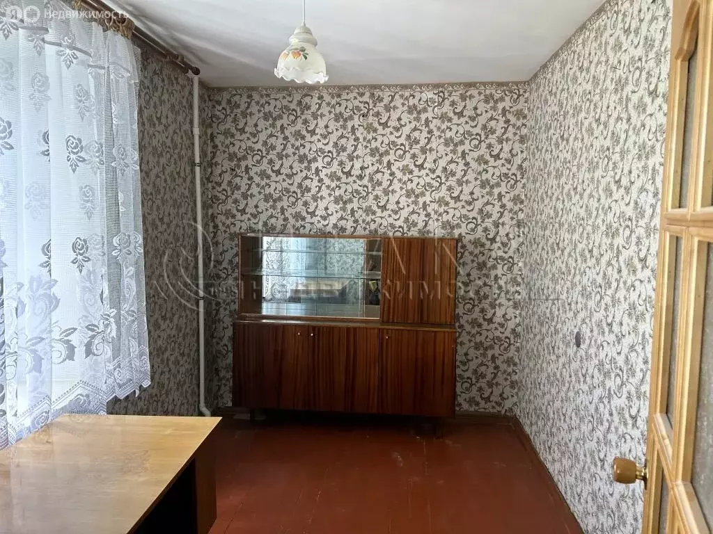 4-комнатная квартира: Лодейное Поле, улица Карла Маркса, 33А (59.9 м) - Фото 1