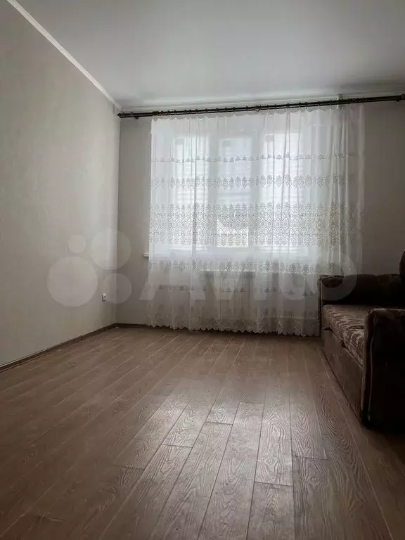 1-к. квартира, 51 м, 4/10 эт. - Фото 0