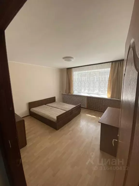 2-к кв. Бурятия, Улан-Удэ Комсомольская ул., 3А (70.0 м) - Фото 1