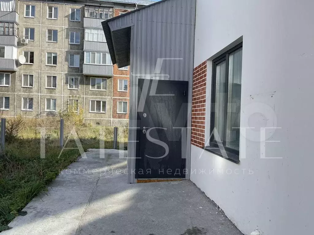 Сдается зал 162 м2 центр, своя парковка, кабинеты - Фото 0