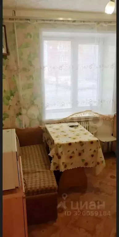 3-к кв. Белгородская область, Старый Оскол Дубрава мкр, 1 кв-л, 8 ... - Фото 0