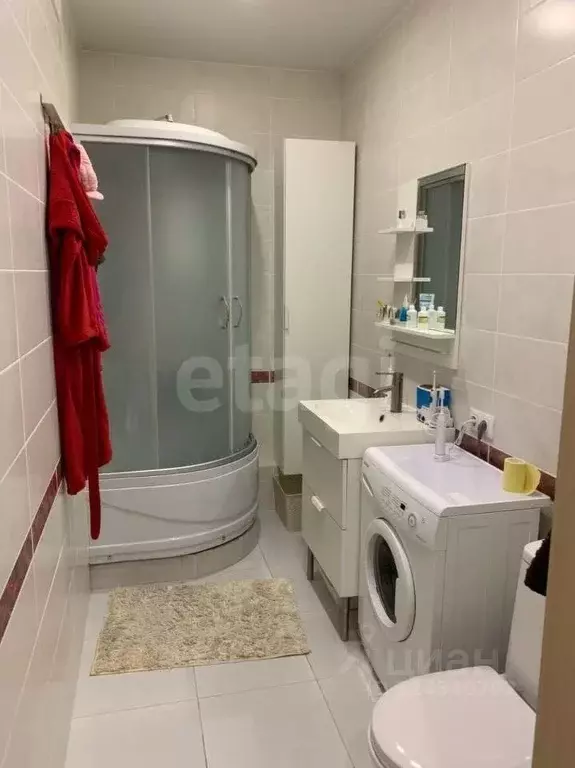 1-к кв. Иркутская область, Иркутск Радужный мкр, 75 (51.0 м) - Фото 1