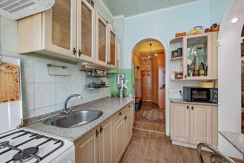 3-к кв. Севастополь ул. Адмирала Макарова, 17 (58.7 м) - Фото 2