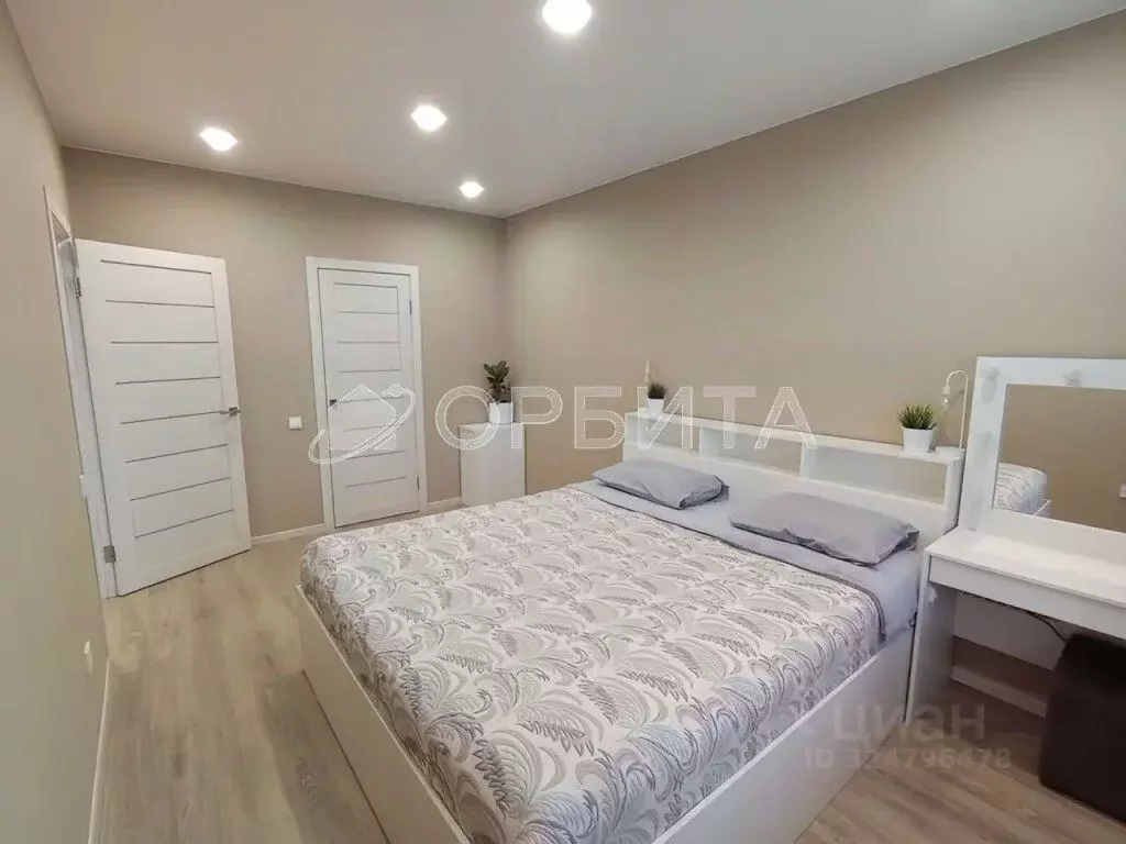 1-к кв. Тюменская область, Тюмень Интернациональная ул., 199к1 (41.8 ... - Фото 1