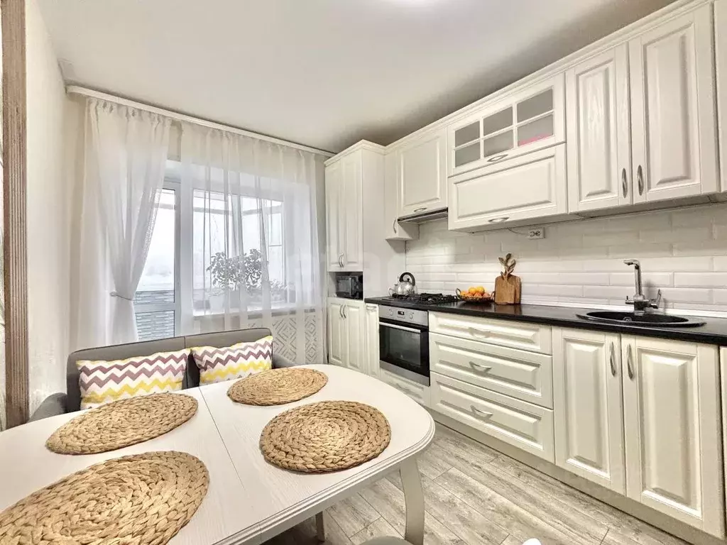 3-к кв. Вологодская область, Вологда ул. Лаврова, 14 (101.0 м) - Фото 1