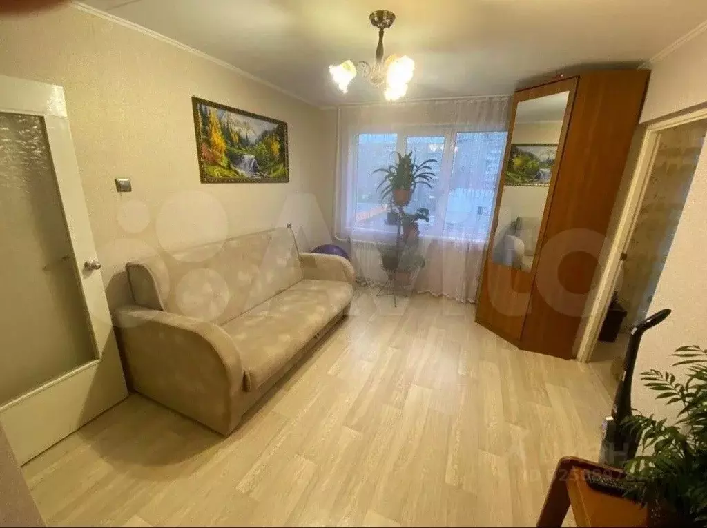 2-к кв. Свердловская область, Екатеринбург ул. Пехотинцев, 7 (36.7 м) - Фото 1