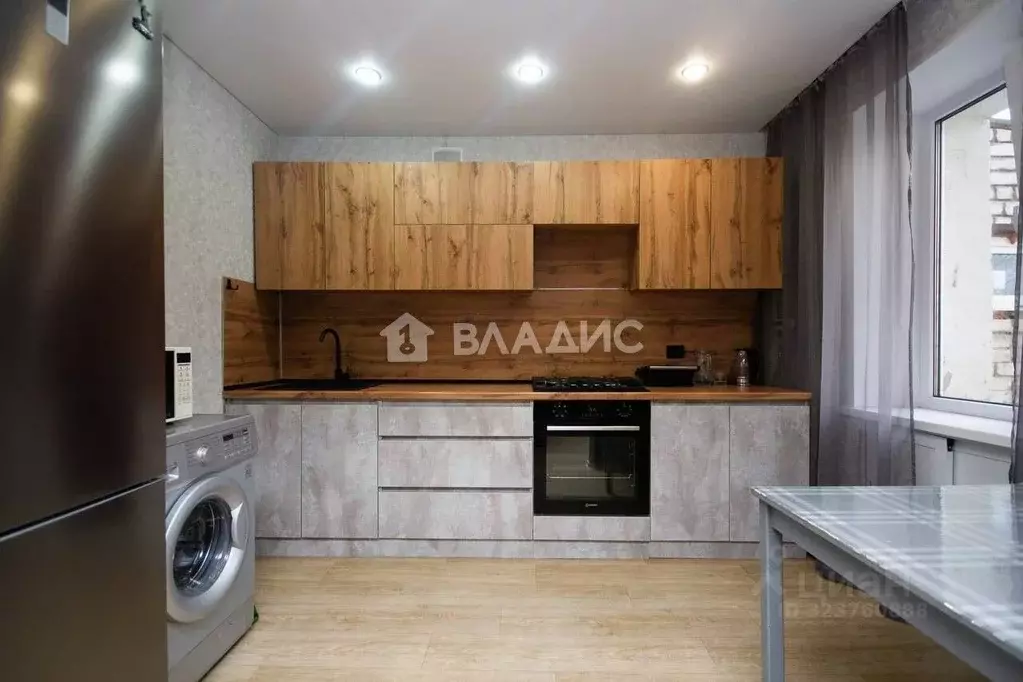 4-к кв. Саратовская область, Балаково Каховская ул., 15 (73.6 м) - Фото 1