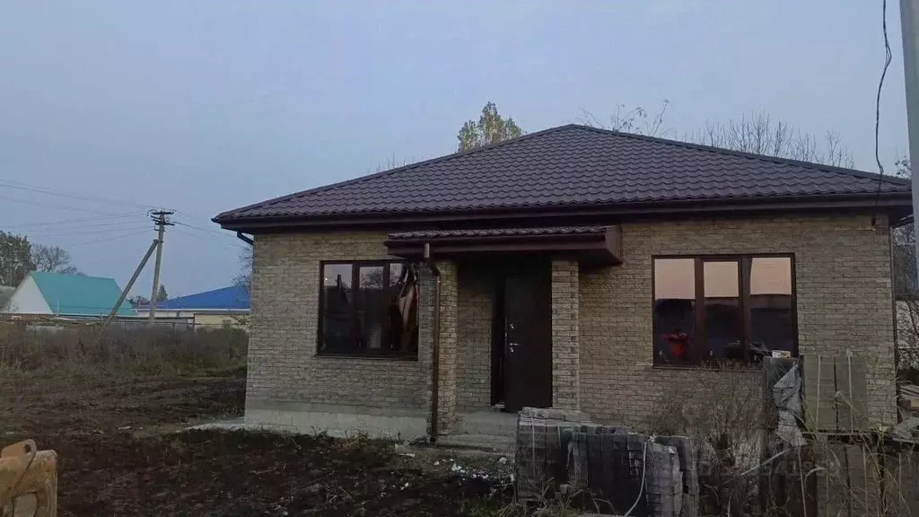 Дом в Адыгея, Тахтамукай аул ул. Ленина (101 м) - Фото 1