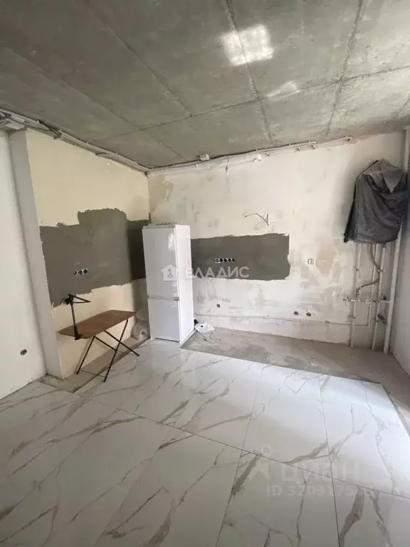 2-к кв. Волгоградская область, Волгоград ул. 70-летия Победы, 19А ... - Фото 2