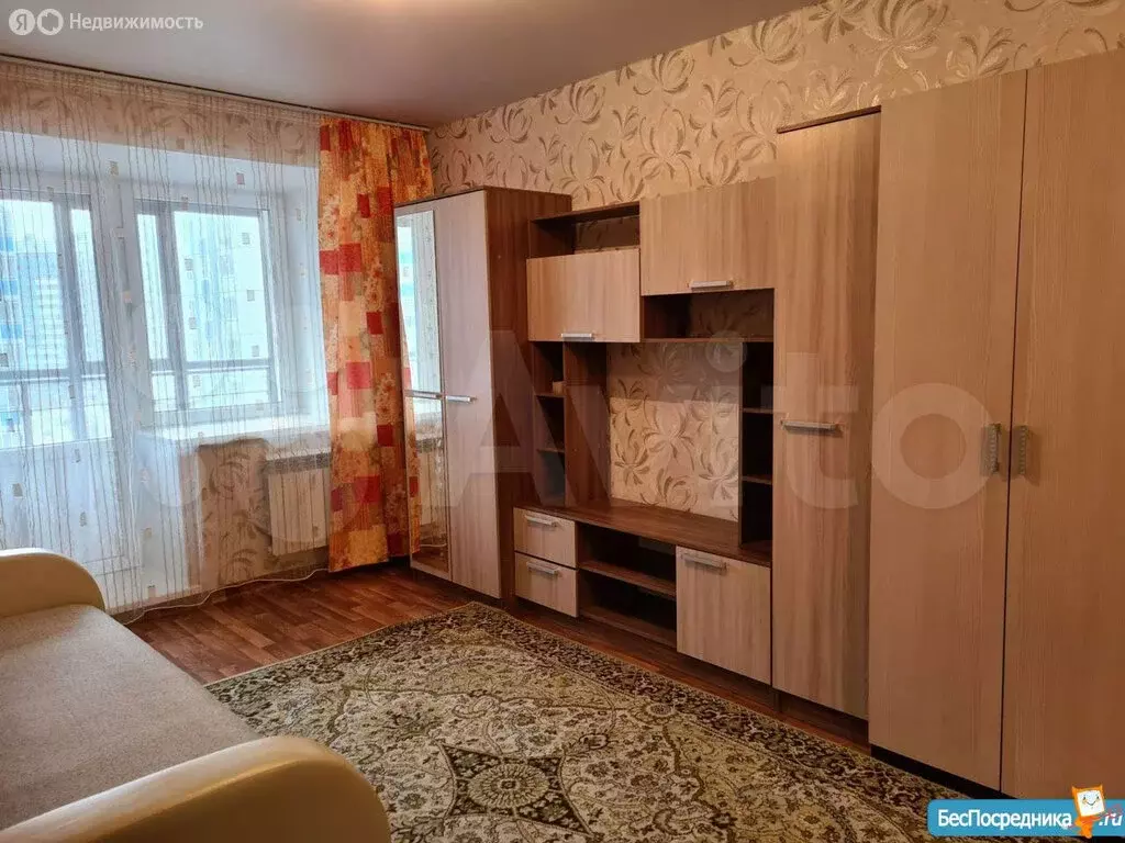 3-комнатная квартира: Новочеркасск, улица Ларина, 22 (60 м) - Фото 0