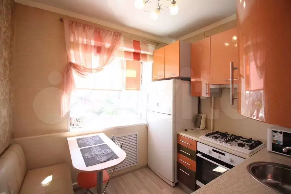 1-к. квартира, 40 м, 5/5 эт. - Фото 0