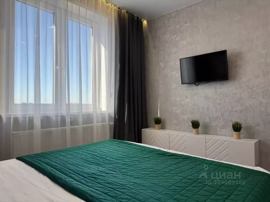 1-к кв. Тюменская область, Тюмень ул. Республики, 204к7 (42.0 м) - Фото 2