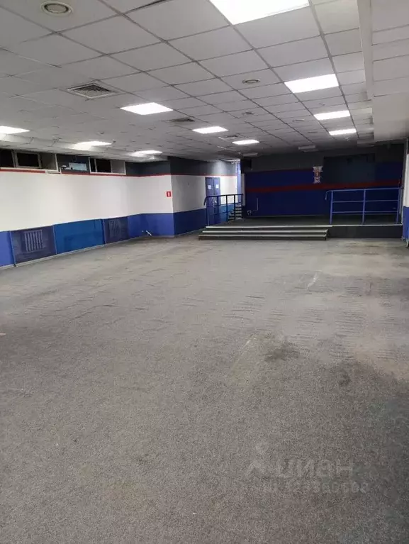 Помещение свободного назначения в Татарстан, Набережные Челны просп. ... - Фото 2