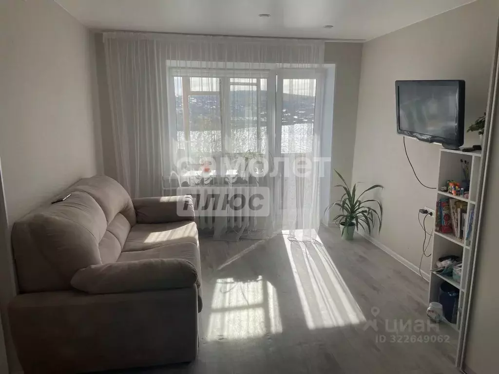 1-к кв. Челябинская область, Миасс ул. Свердлова, 8 (32.7 м) - Фото 1